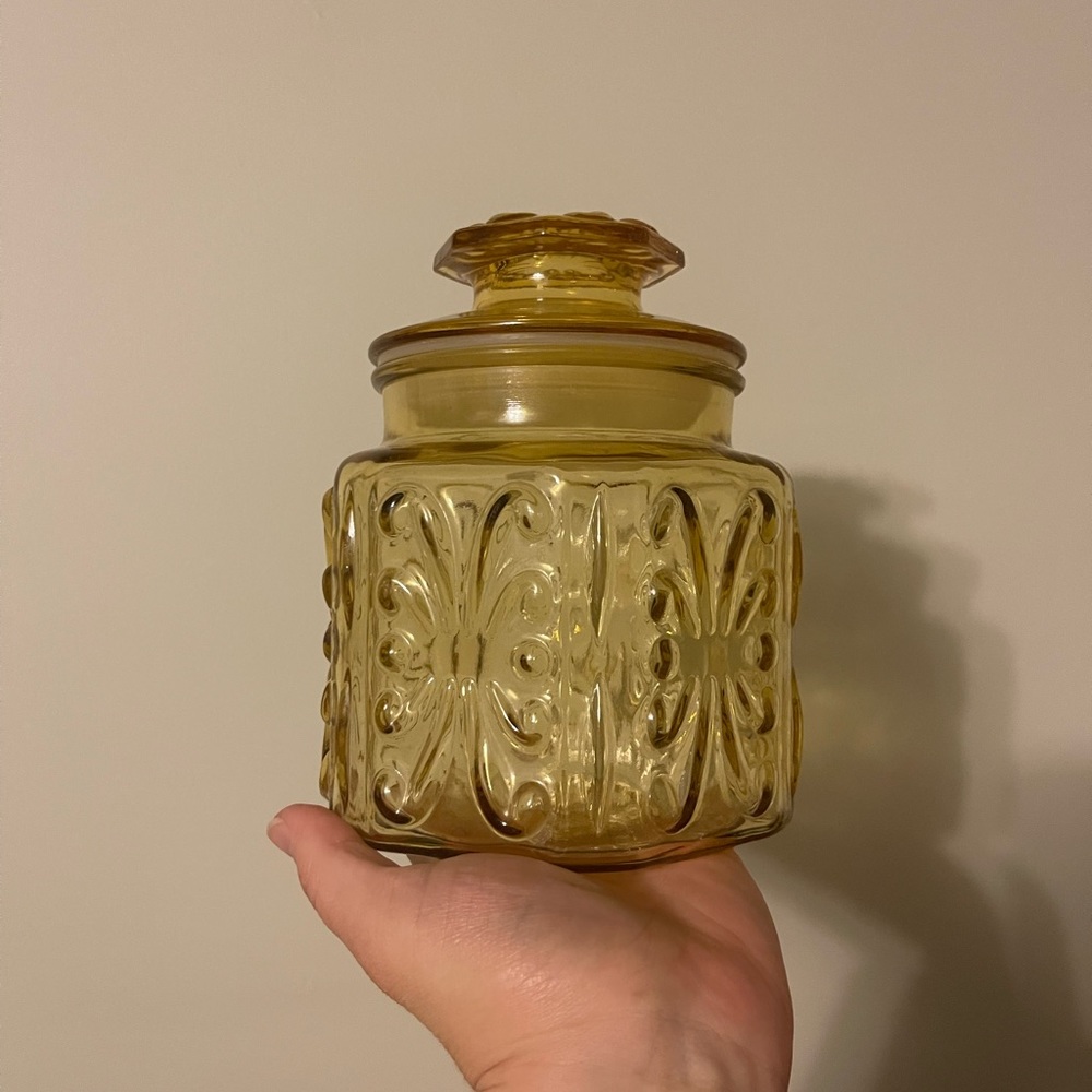 LE Smith 6.5in amber canister